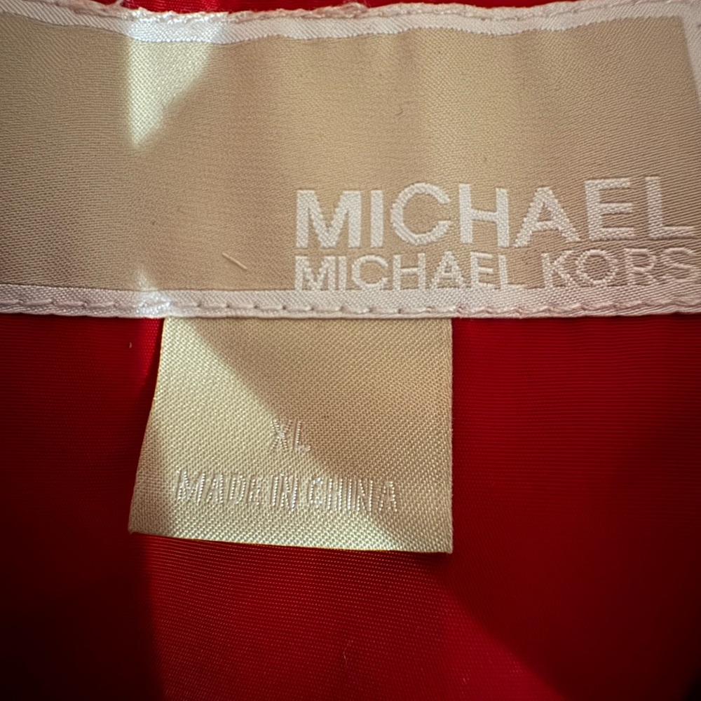 Michael Kors Red light weight quilted jacket - Picture 2 of 7